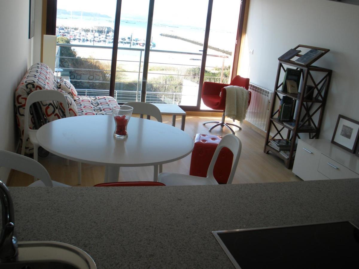 Apartamentos Puerto Basella Villanueva De Arosa Ruang foto