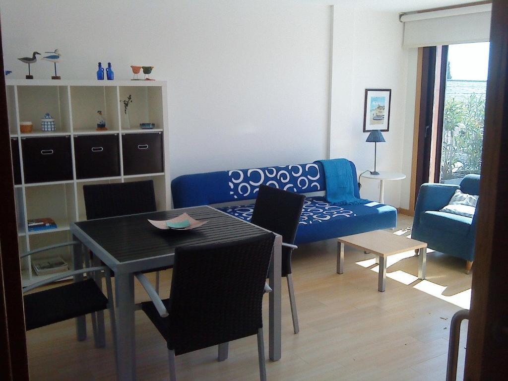 Apartamentos Puerto Basella Villanueva De Arosa Ruang foto