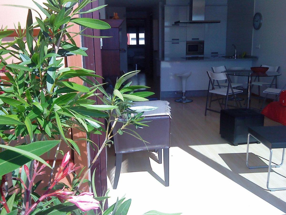 Apartamentos Puerto Basella Villanueva De Arosa Ruang foto